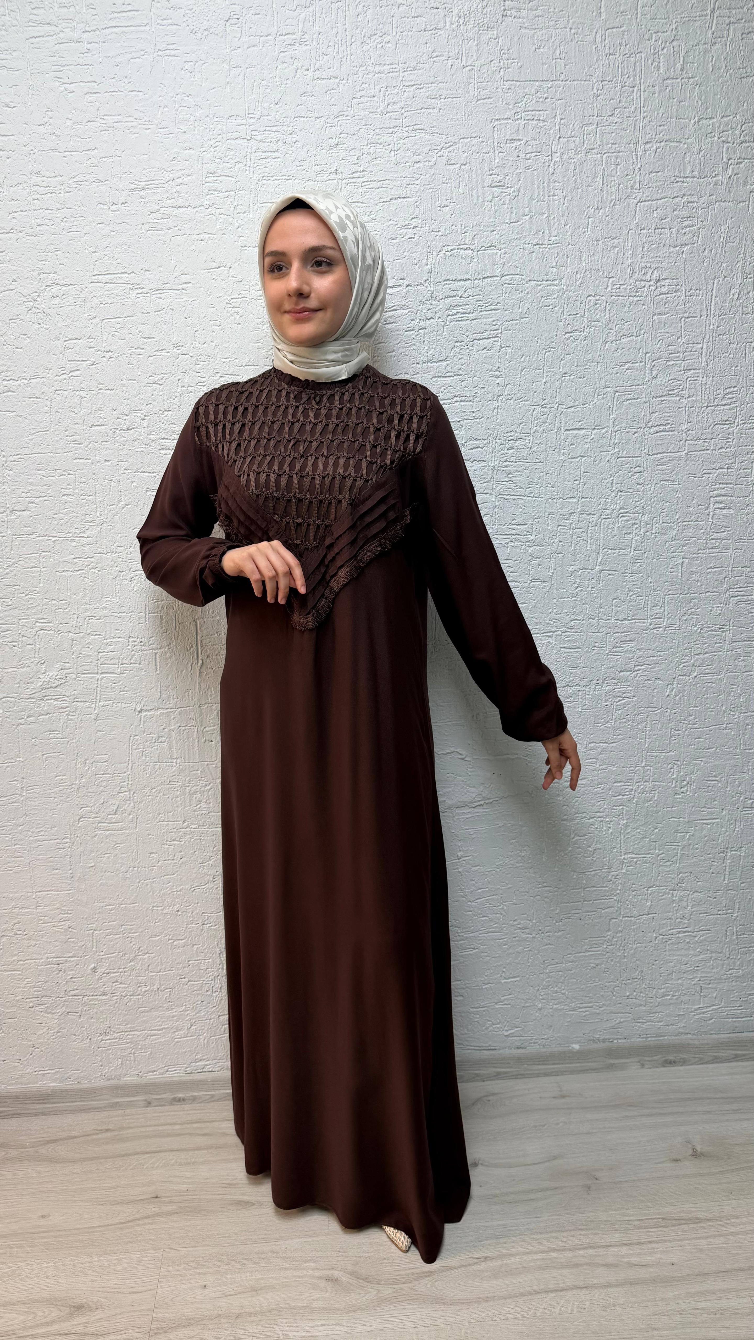 Aura Elbise