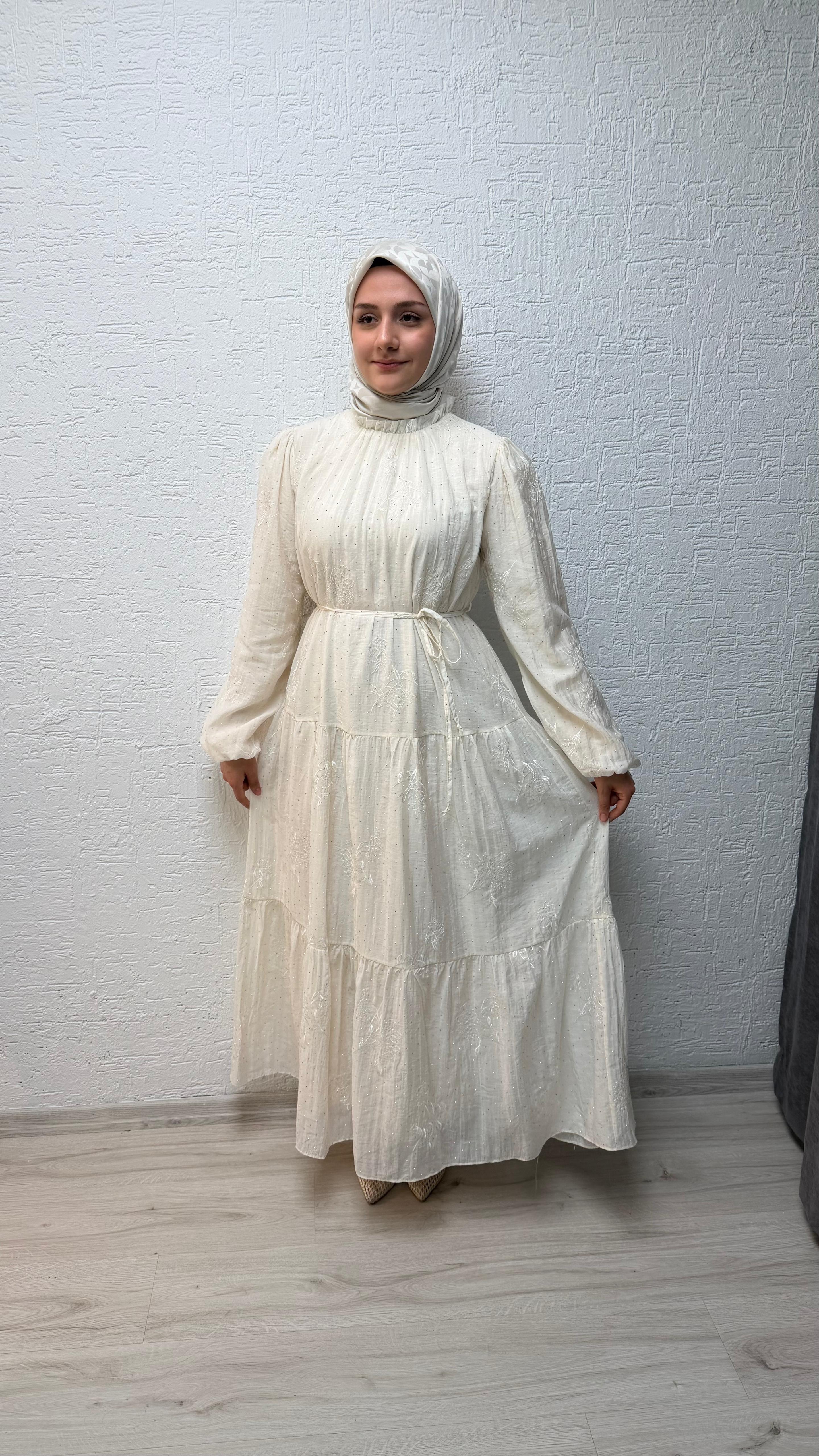 Asel tül detay astarlı elbise