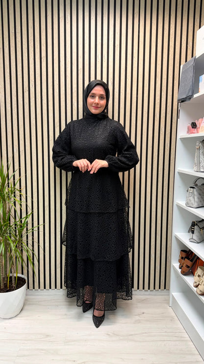 Leyla Dantel Detaylı Elbise