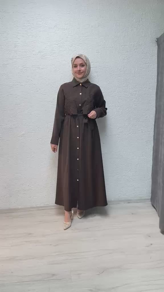 Videoyu yükle: Yaren Tensel İpek Elbise
