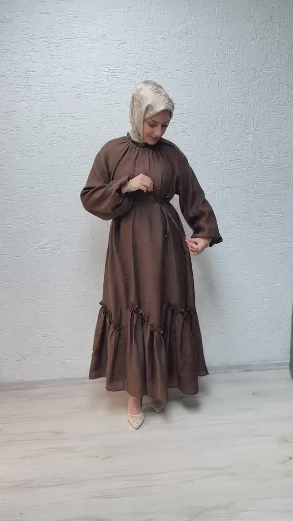 Videoyu yükle: İlayda Tensel Elbise